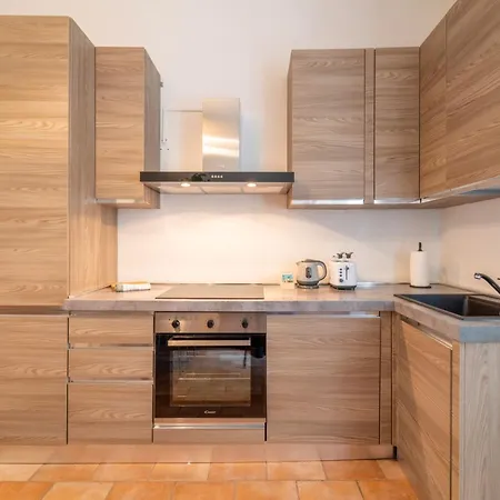 Apartment Autumn By Wonderful Italy